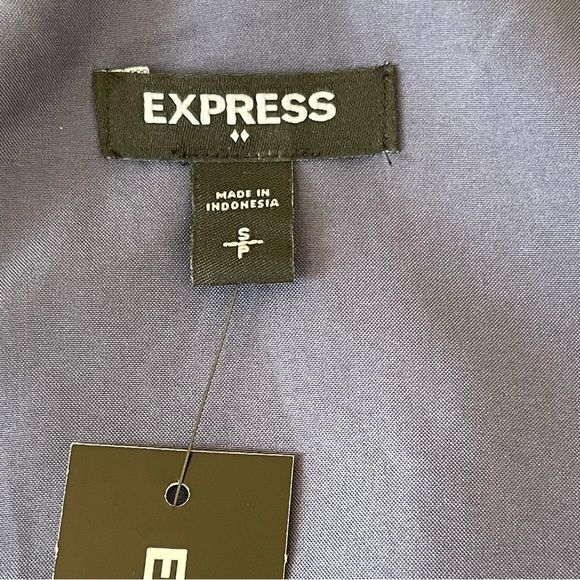 Express Ruffle Trim Cami Top Women’s Size S Blue Silver Print Lined Lightweight - Picture 7 of 8